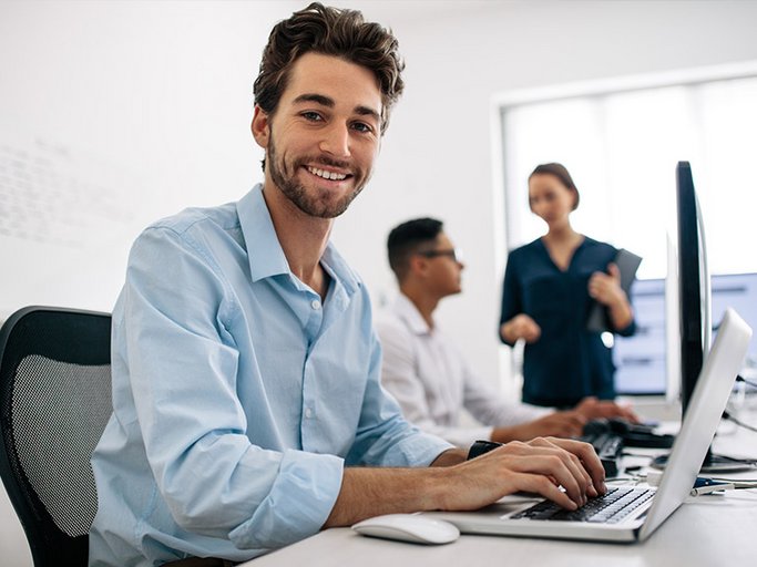 Beratungsgespraech mit Kunden